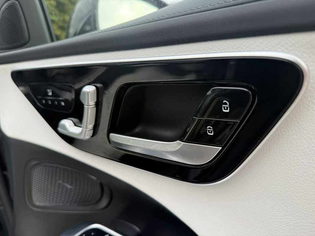 Mercedes-Benz C Class Amg Line Black #27