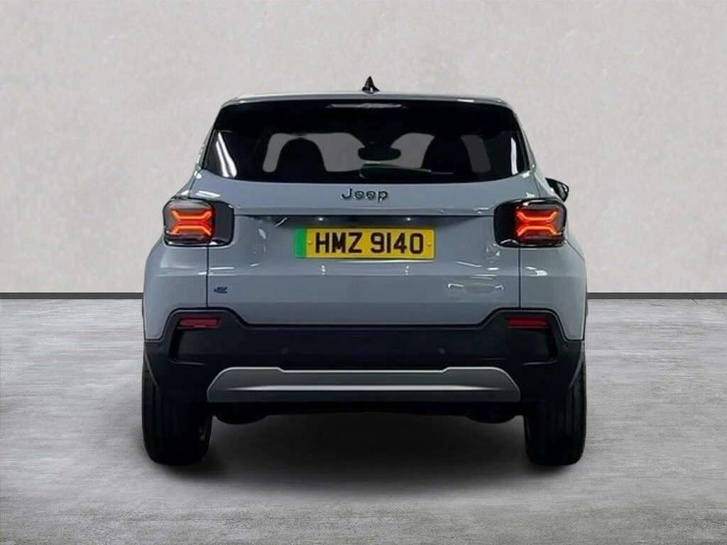 Jeep Avenger 115Kw Summit 54Kwh #4