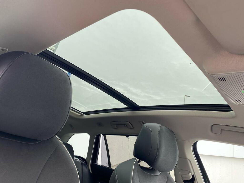 Volkswagen Passat 1.5 Tsi Ehybrid R-line Dsg Black #32