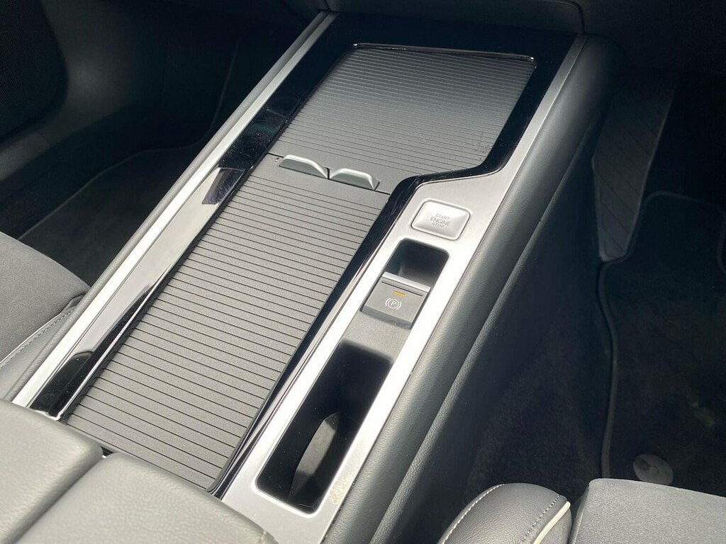 Volkswagen Passat 1.5 Tsi Ehybrid R-line Dsg Black #13