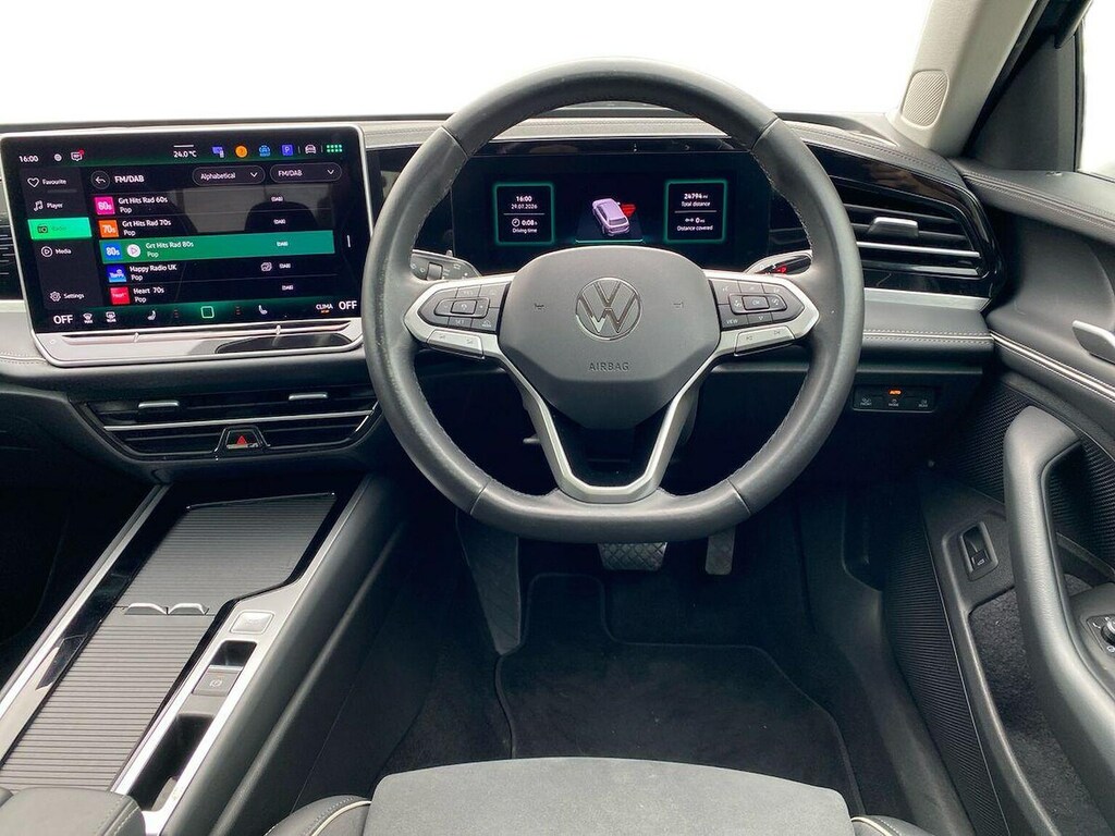 Volkswagen Passat 1.5 Tsi Ehybrid R-line Dsg Black #9