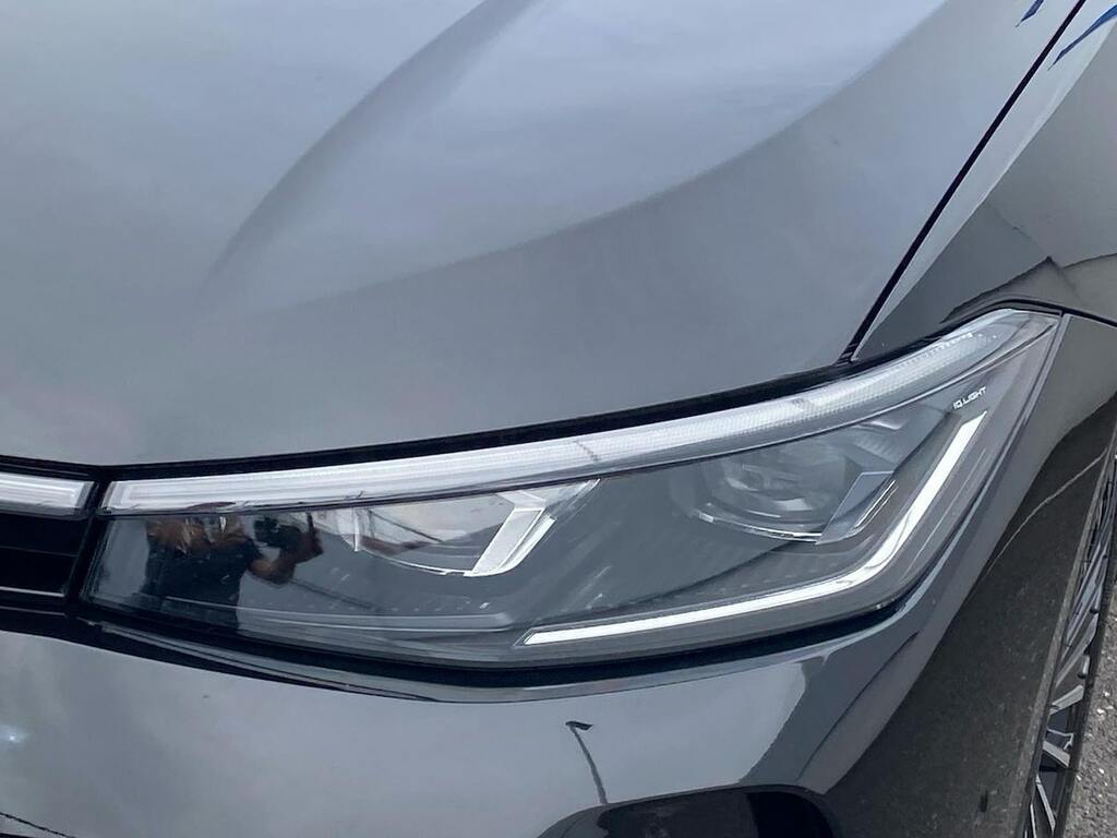 Volkswagen Passat 1.5 Tsi Ehybrid R-line Dsg Black #34