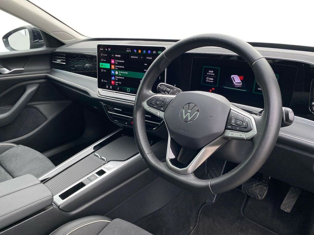 Volkswagen Passat 1.5 Tsi Ehybrid R-line Dsg Black #15