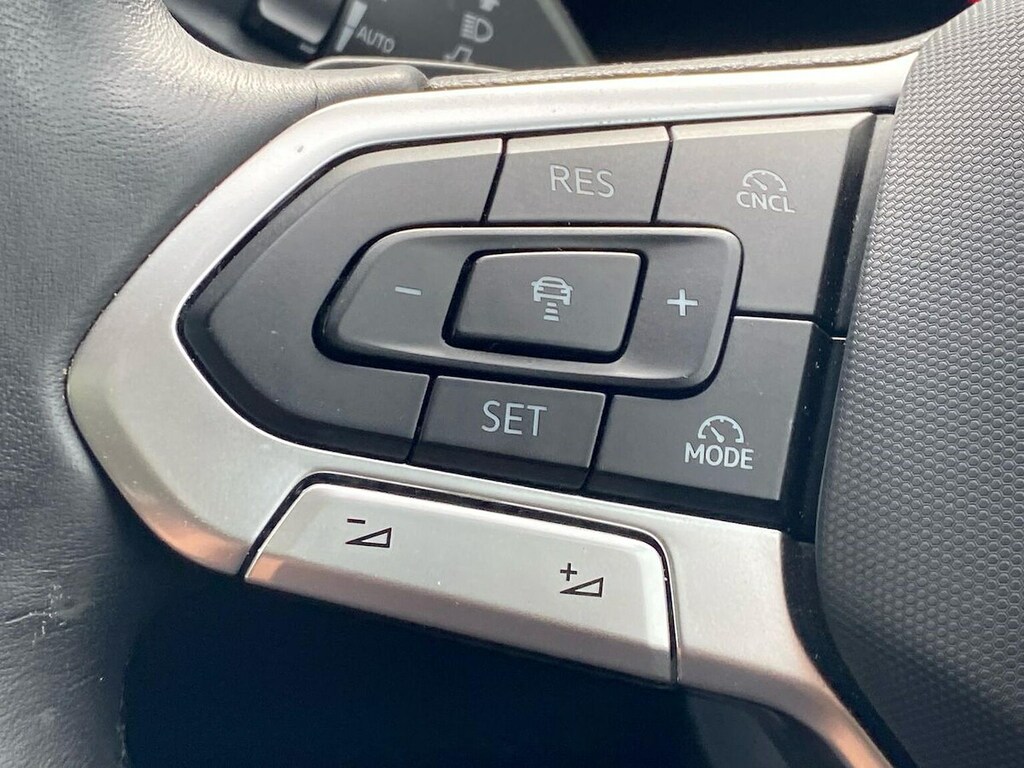 Volkswagen Passat 1.5 Tsi Ehybrid R-line Dsg Black #27