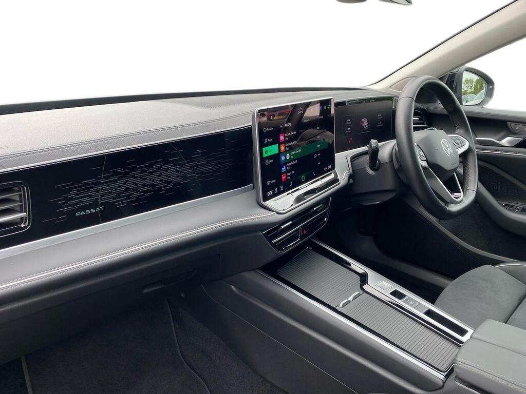 Volkswagen Passat 1.5 Tsi Ehybrid R-line Dsg Black #7