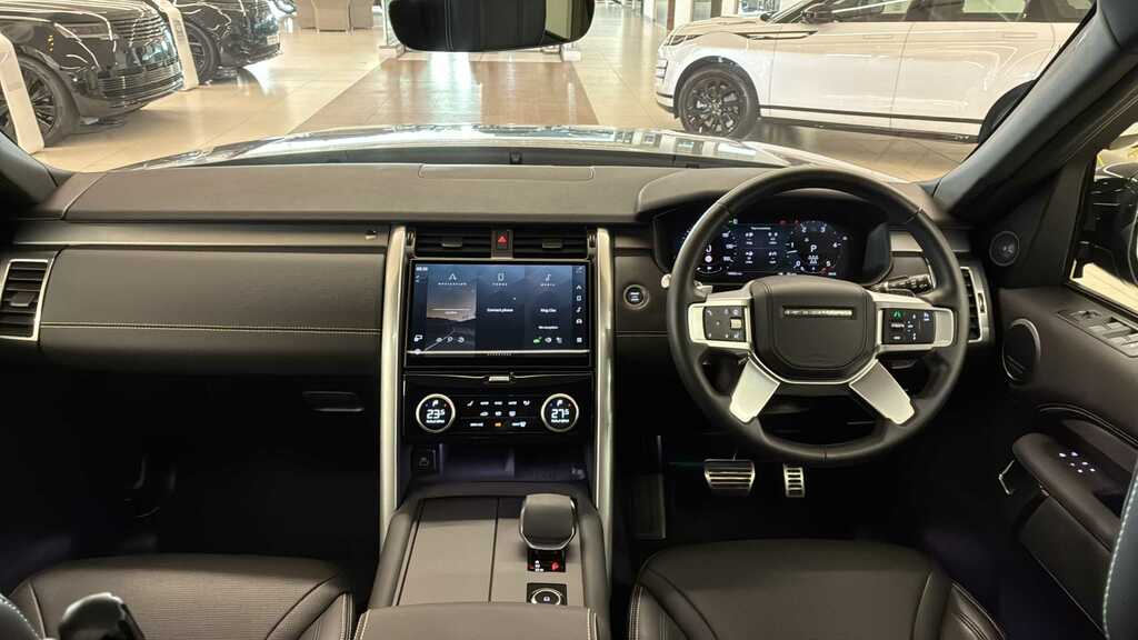 Land Rover Discovery Dynamic Se Black #9