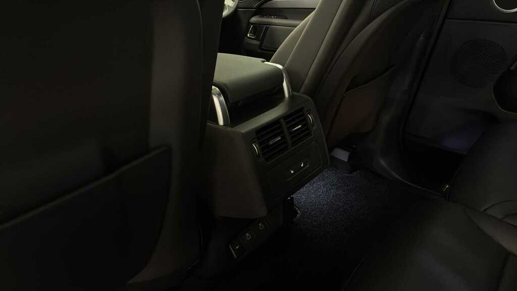Land Rover Discovery Dynamic Se Black #18