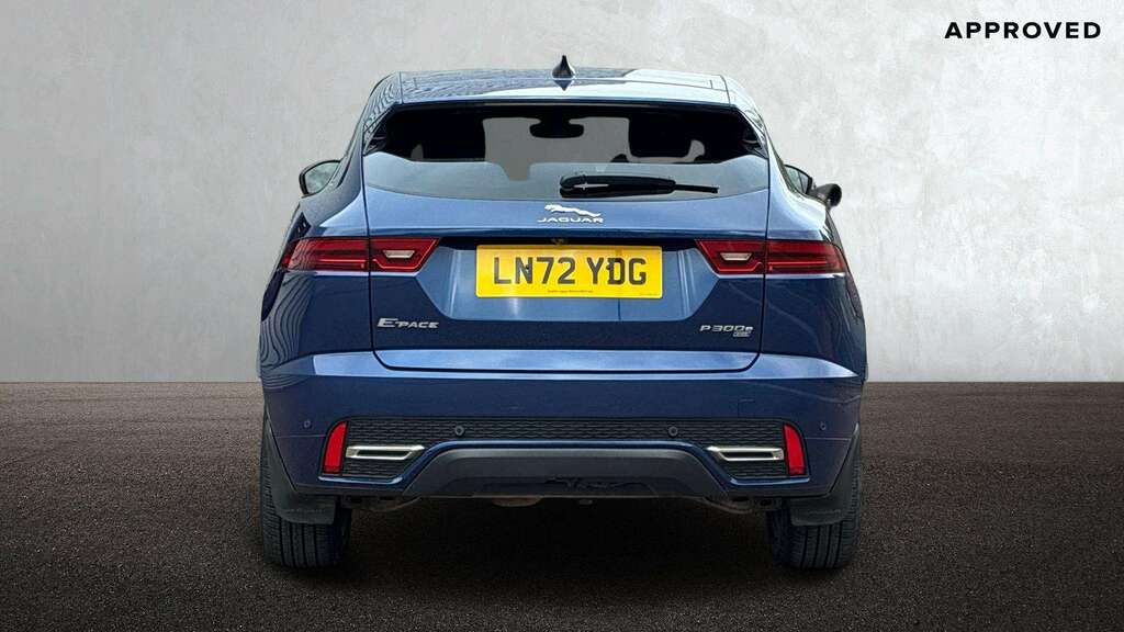 Jaguar E-Pace 1.5 P300e R-dynamic Se  #6