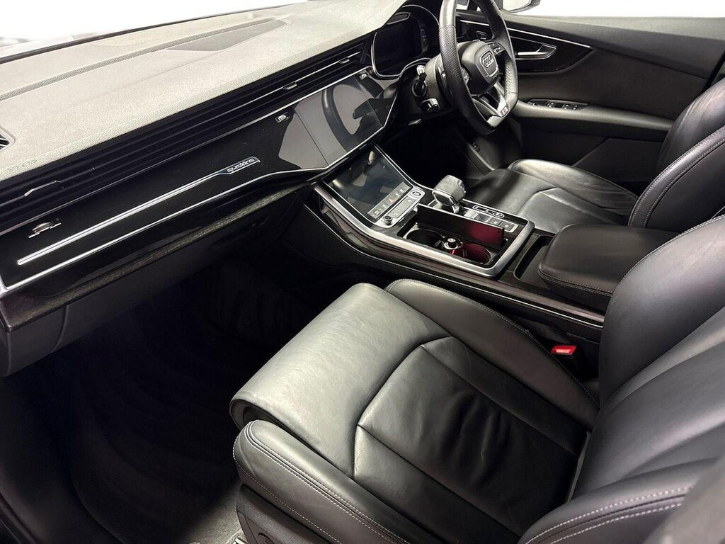 Audi Q7 Q7 Black Edition 55 Tfsi E Quattro Blue #7