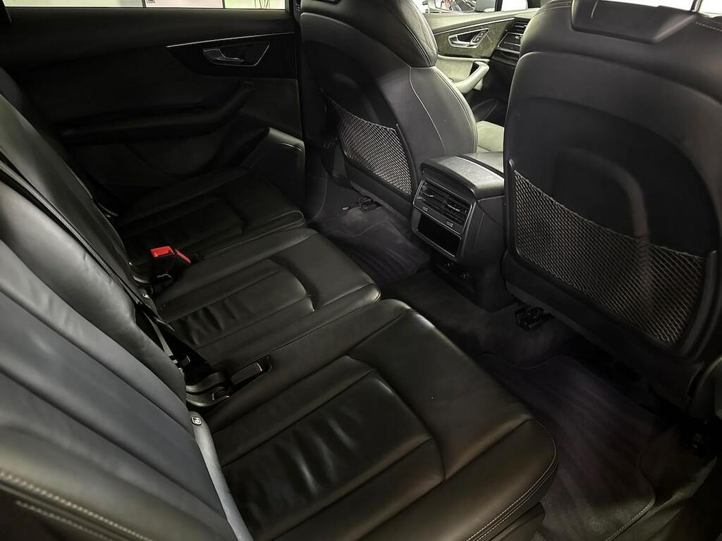 Audi Q7 Q7 Black Edition 55 Tfsi E Quattro Blue #16