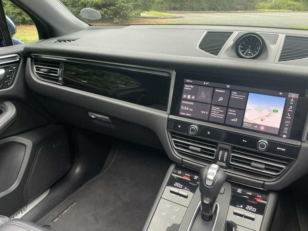 Porsche Macan 2021 2.9 S Pdk 375 Bhp Grey #24