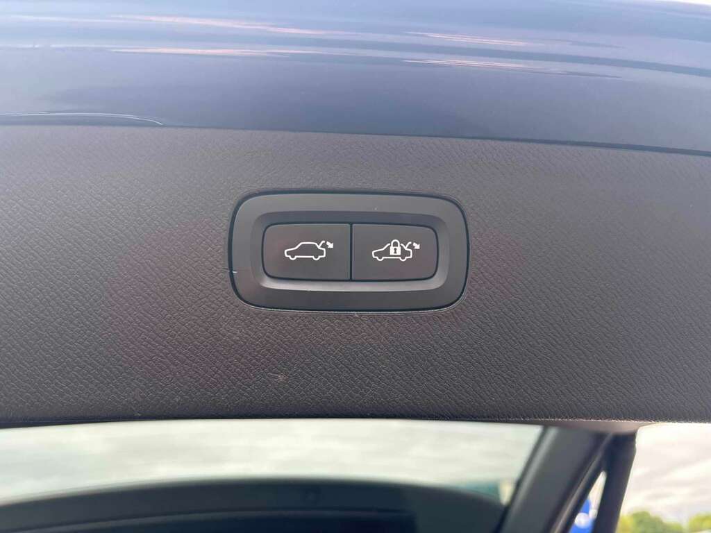 Volvo XC90 2L R-design Grey #16