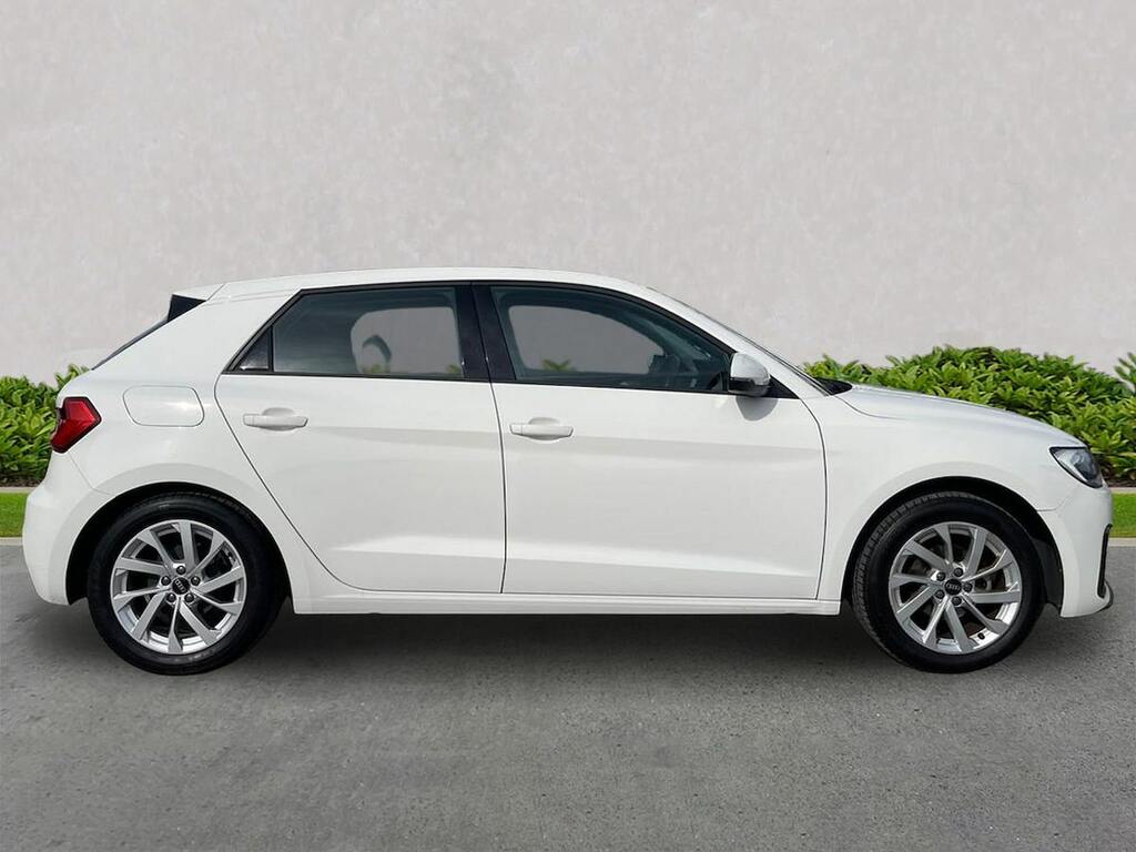 Audi A1 25 Tfsi Sport White #3