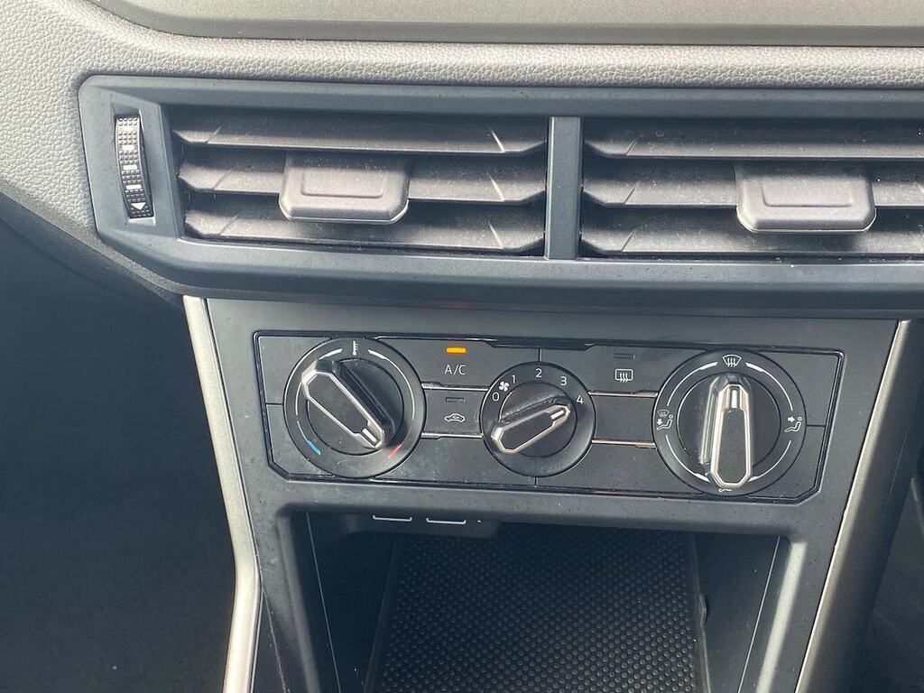 Volkswagen Polo Hatchback White #12