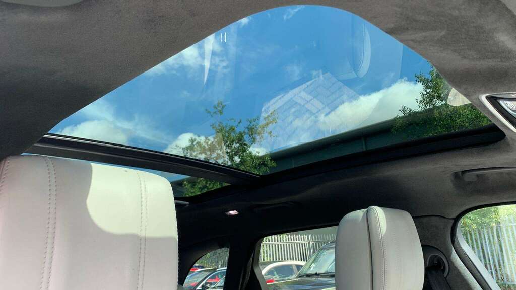 Land Rover Range Rover Velar S Red #21