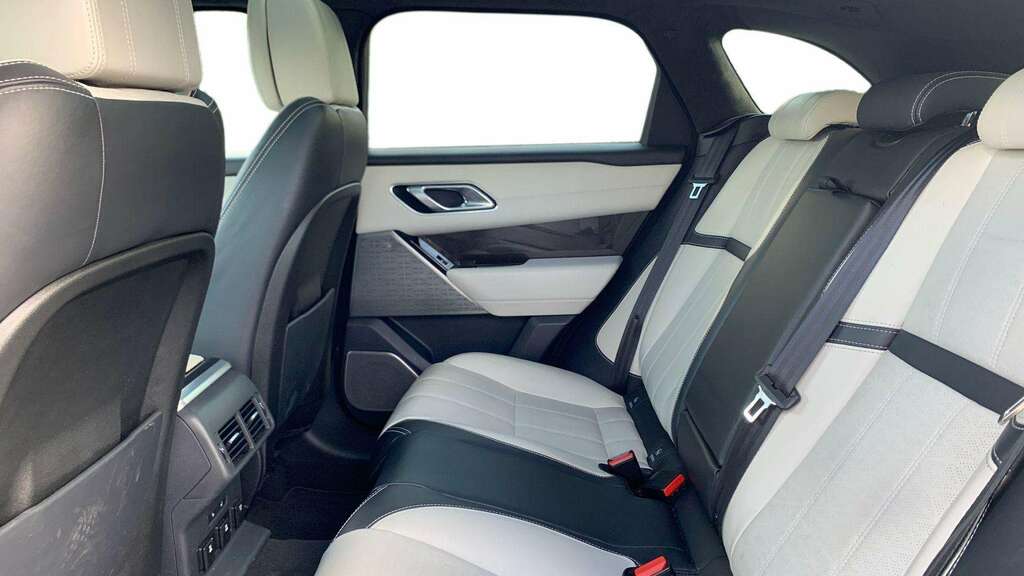 Land Rover Range Rover Velar 3.0 D300 First Edition #4