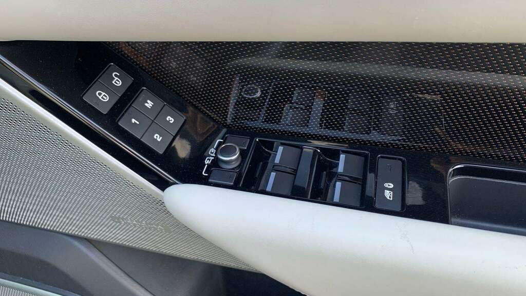Land Rover Range Rover Velar S Red #25