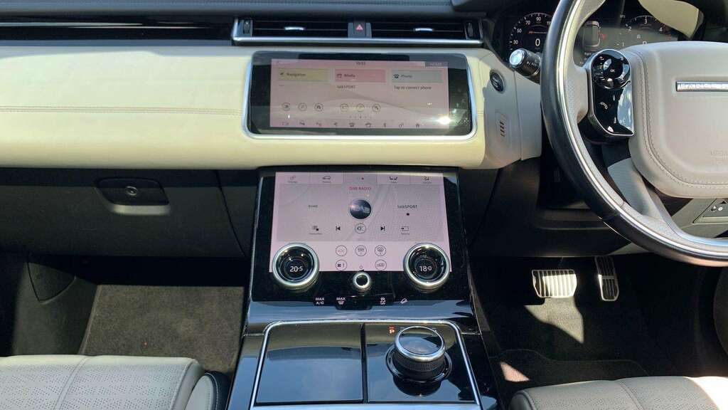 Land Rover Range Rover Velar S Red #14