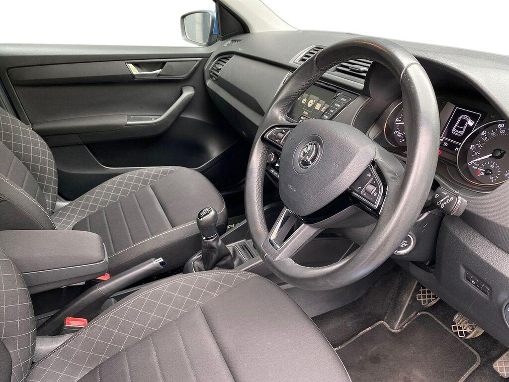 Skoda Fabia Hatchback 1.0 S 201515 Silver #15