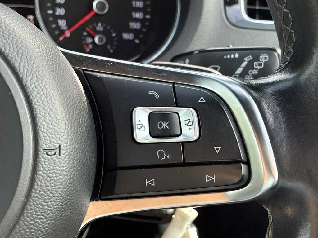 Volkswagen Polo Bluemotion Tech Se Hatchback White #24