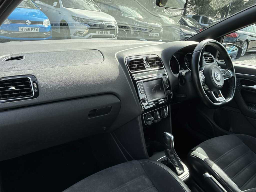 Volkswagen Polo Bluemotion Tech Se Hatchback White #7