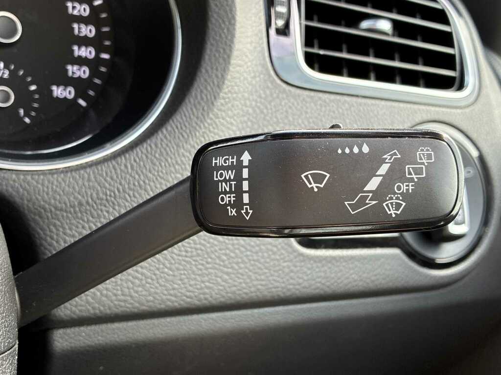 Volkswagen Polo Bluemotion Tech Se Hatchback White #26