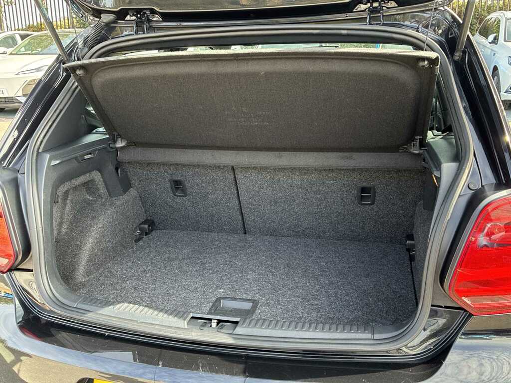 Volkswagen Polo Bluemotion Tech Se Hatchback White #16