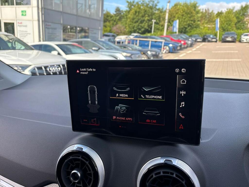 Audi Q2 35 Tfsi S Line S Tronic Grey #23