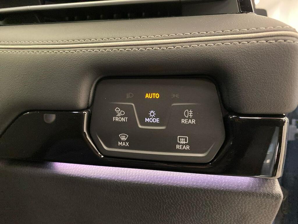 Volkswagen ID.7 Pro 77Kwh Match Plus Fastback  #22