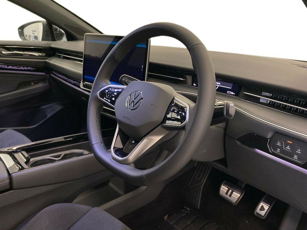 Volkswagen ID.7 Pro 77Kwh Match Plus Fastback  #15