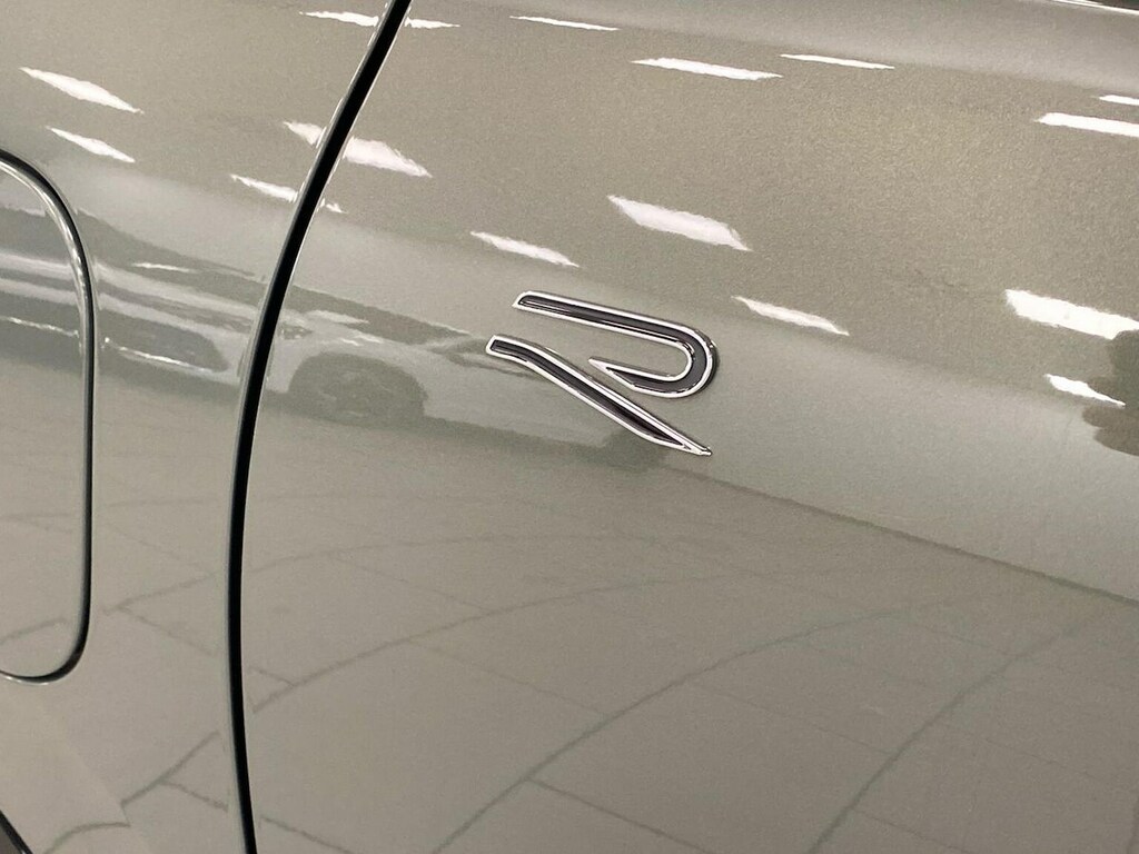 Volkswagen Tiguan Elegance Silver #34
