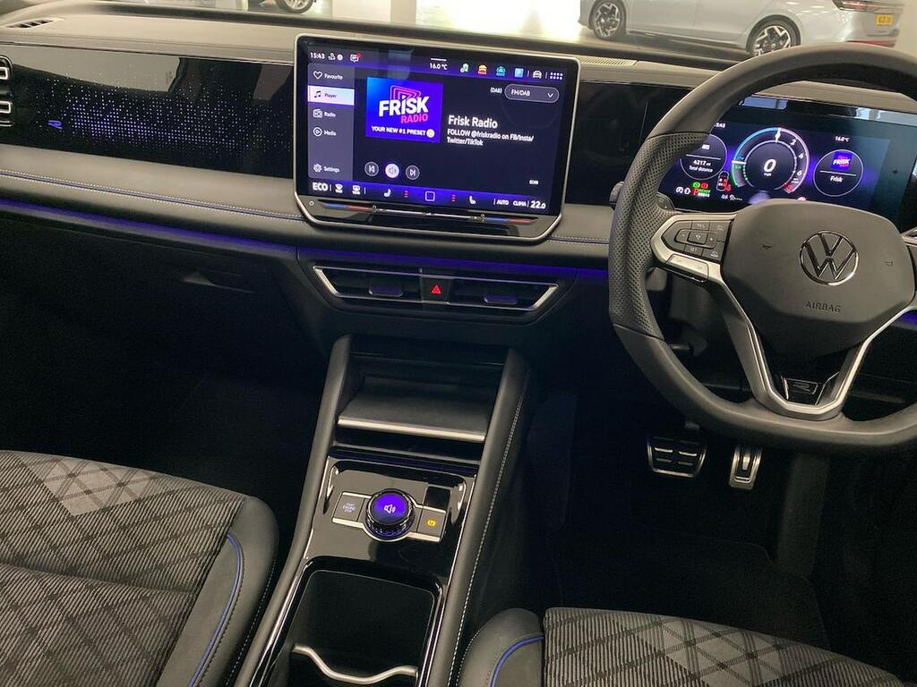 Volkswagen Tiguan Elegance Silver #13