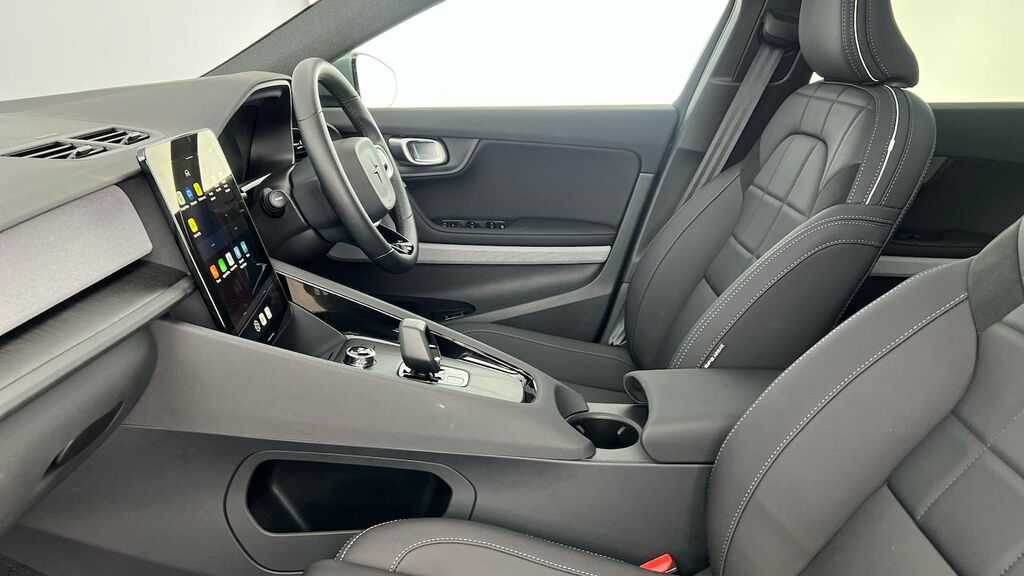 Polestar 2 Polestar 2 Fastback 220Kw 82Kwh Long Range Single #23