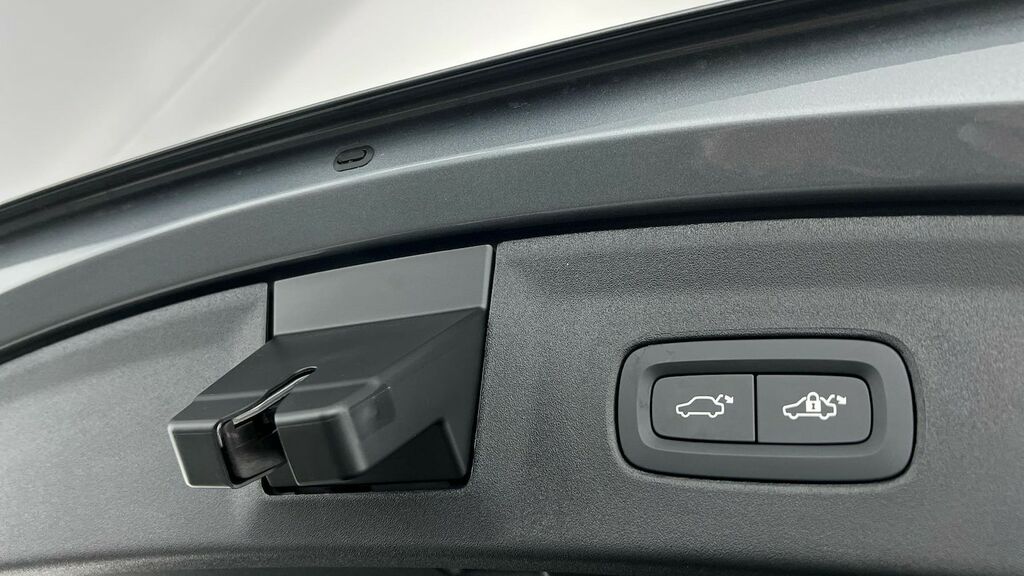 Polestar 2 Polestar 2 Fastback 220Kw 82Kwh Long Range Single #30