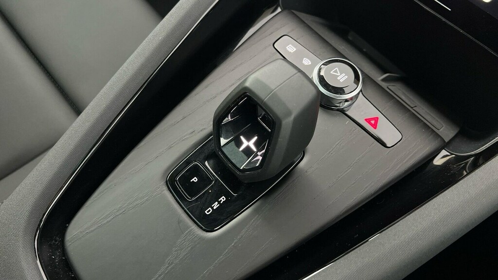 Polestar 2 Polestar 2 Fastback 220Kw 82Kwh Long Range Single #12