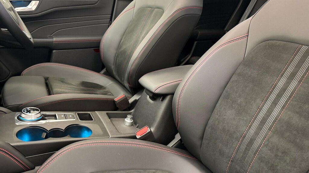 Ford Kuga 2.5 Fhev Active Cvt Black #16