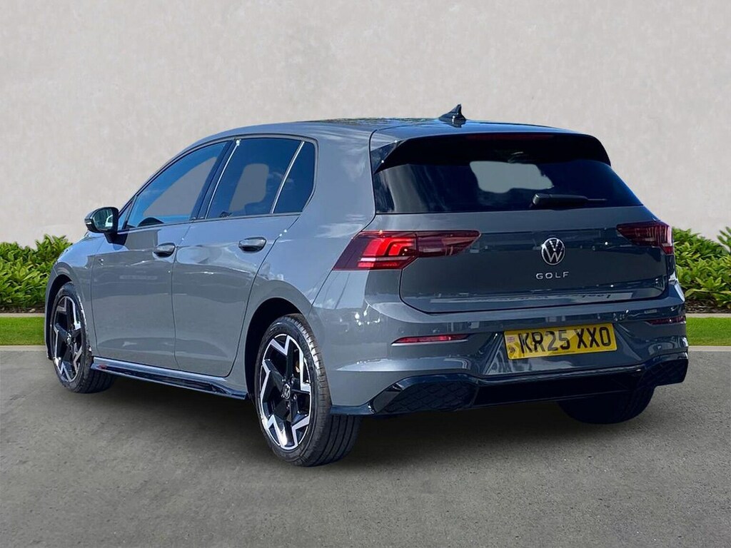 Volkswagen Golf 1.5 Tsi 150 R-line #2