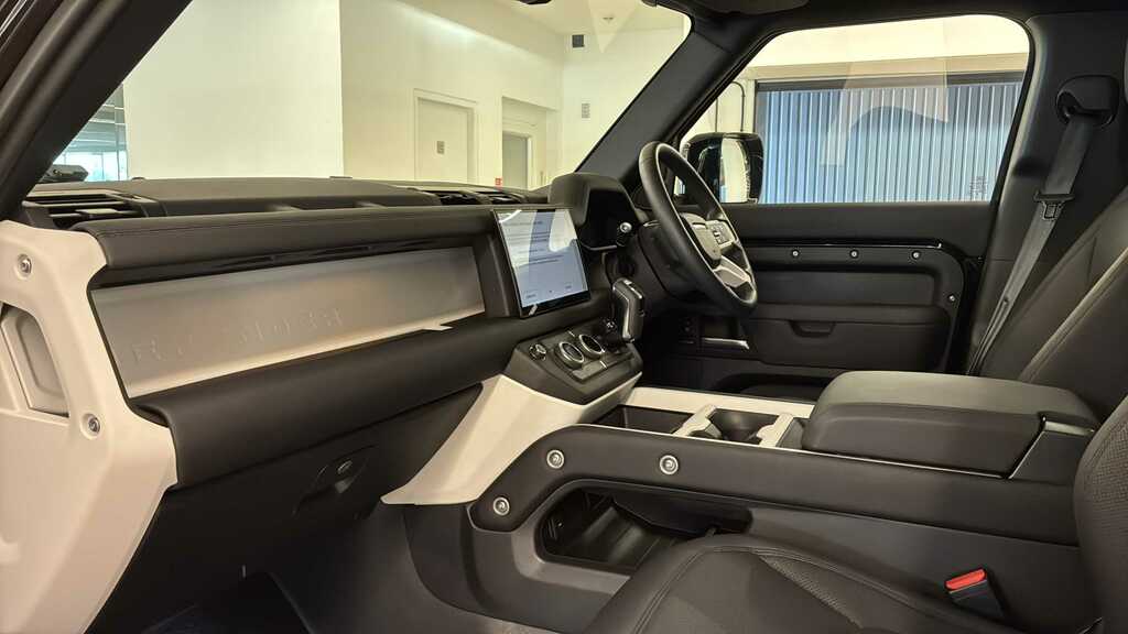 Land Rover Defender 110 3.0 D250 X-dynamic Se 110 #3