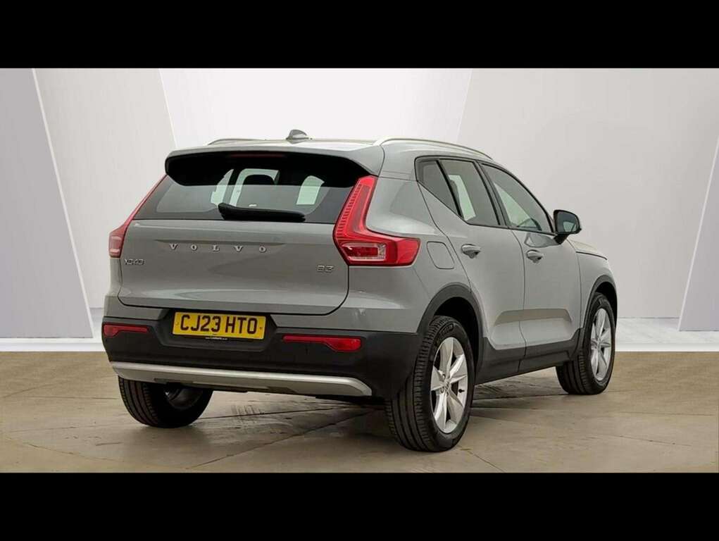 Volvo XC40 2.0 B3p Core #2