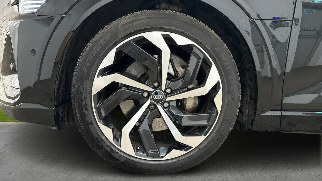 Audi E-tron 230Kw 50 Quattro 71Kwh Black Ed 22Kwch #4