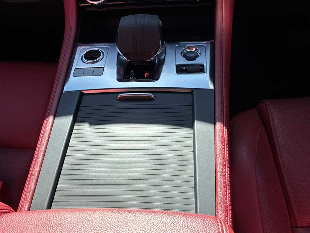 Jaguar F-Pace 5.0 V8 550 Svr Awd Black #12