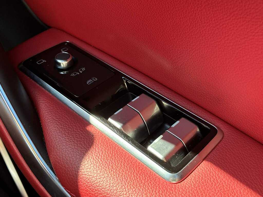 Jaguar F-Pace 5.0 V8 550 Svr Awd Black #20