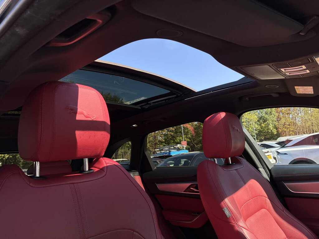 Jaguar F-Pace 5.0 V8 550 Svr Awd Black #37