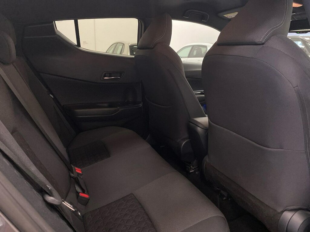 Toyota C-Hr Dynamic Grey #37