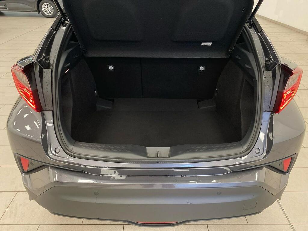 Toyota C-Hr Dynamic Grey #17