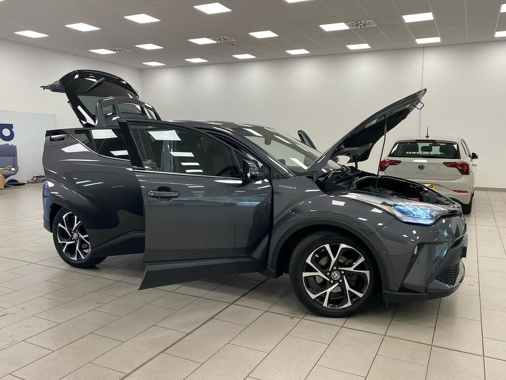 Toyota C-Hr Dynamic Grey #40