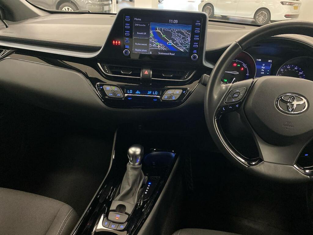 Toyota C-Hr Dynamic Grey #13