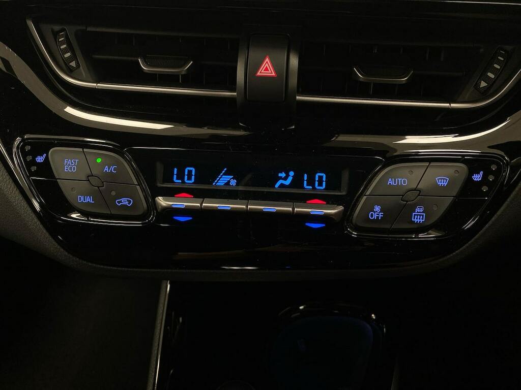 Toyota C-Hr Dynamic Grey #12