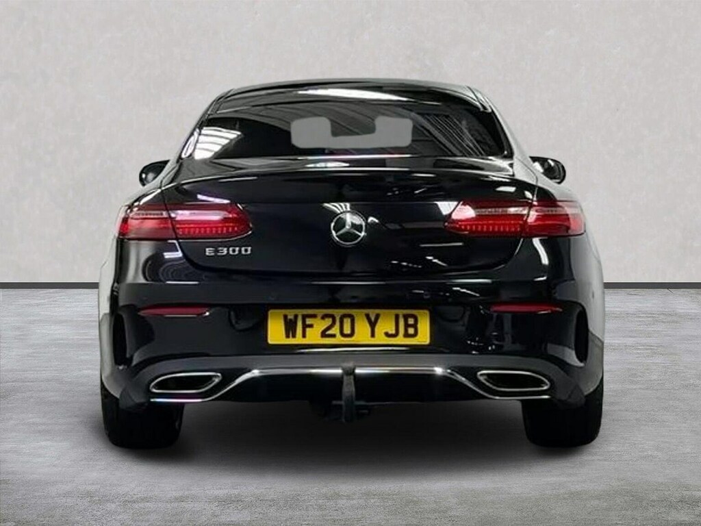 Mercedes-Benz E Class E Class E300 Amg Line Premium 9G-tronic Coupe #4