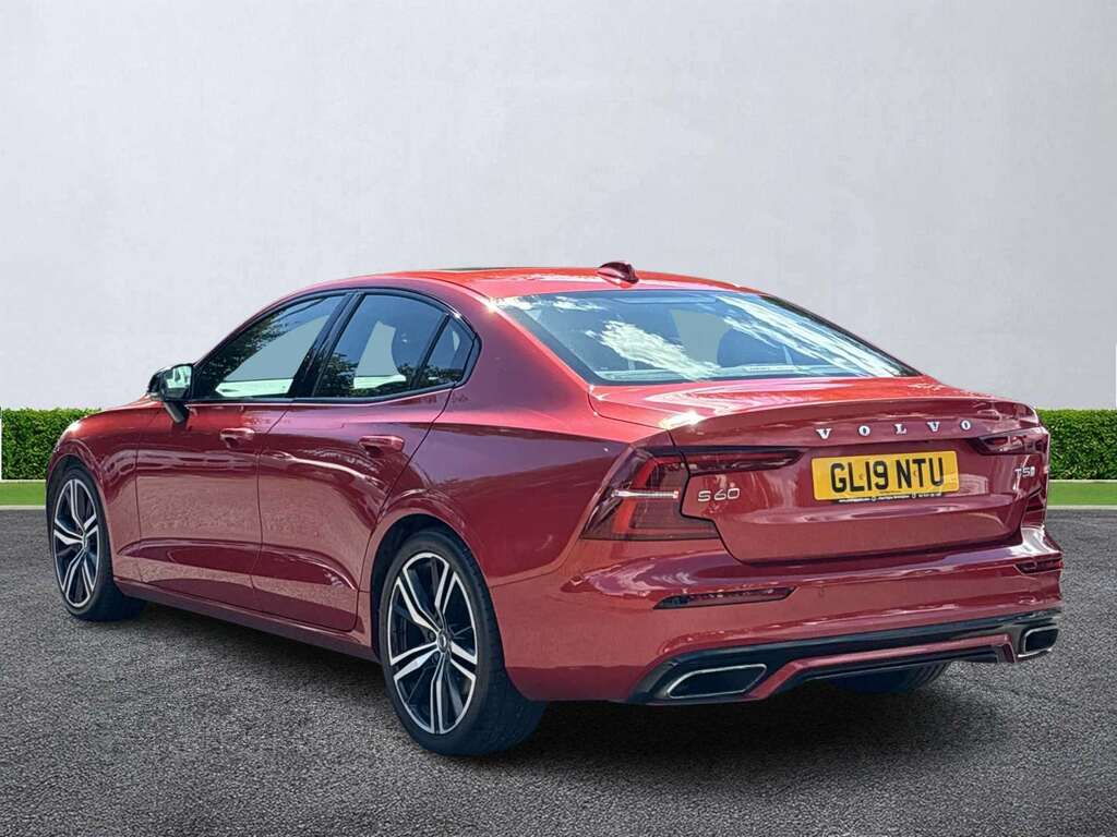 Volvo S60 2.0 T5 R Design Edition  #2